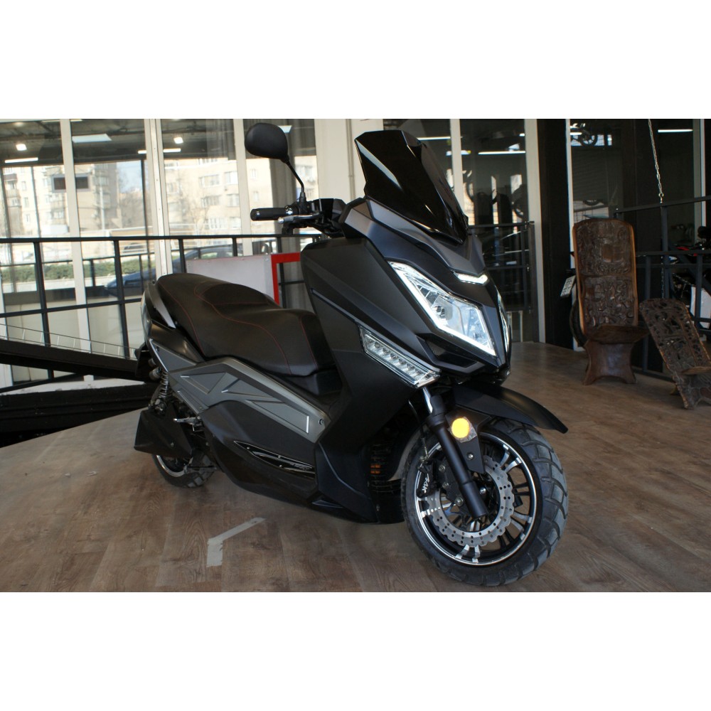 Электроскутер Maxiscooter T9 3000W 1 Электроскутер Maxiscooter T9 3000W 1